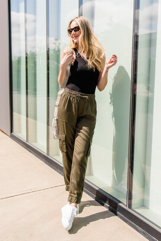 Beachside Casual Cargo Joggers