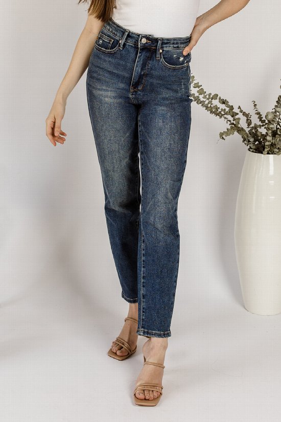 Becca Slim Jeans