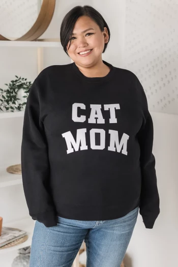 Cat Mom Classic Crew Sweatshirt