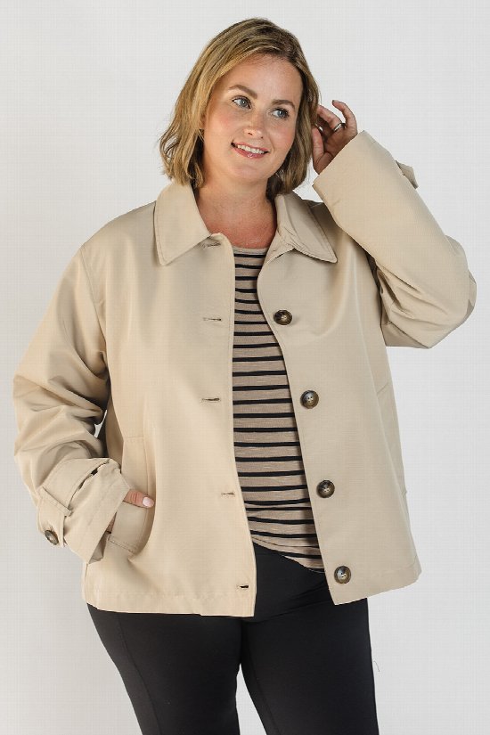 City Sleek Short Trench