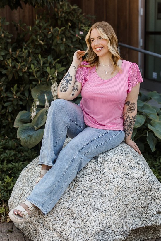 Elegant Lace Ribbed Top 2
