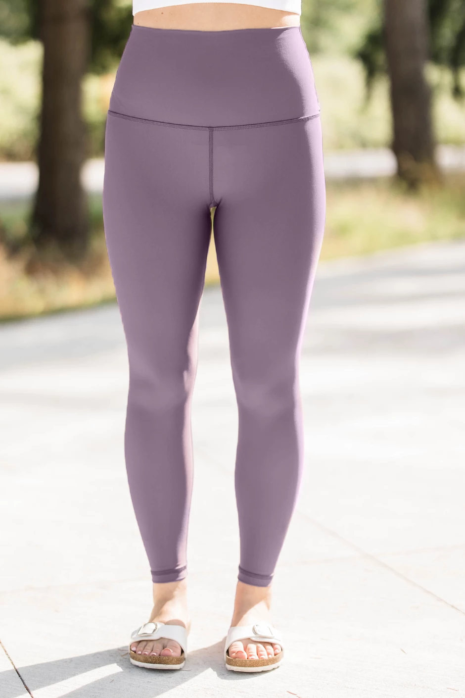 lululemon athletica size 8 align yoga pant in graphite purple