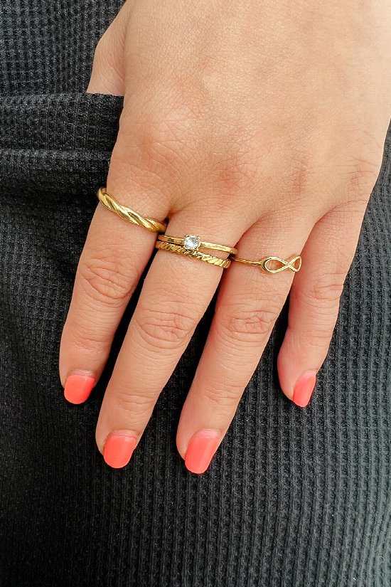 Evie Eternity Stackable Ring