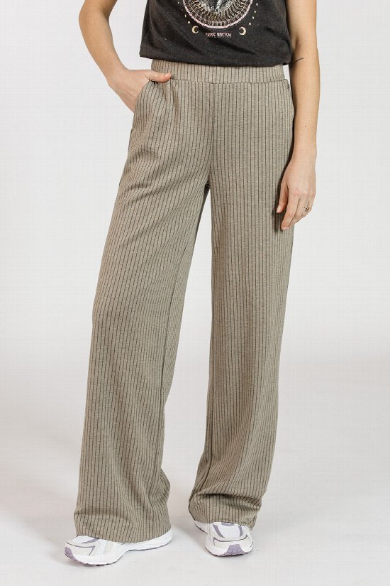 Fine Line Pants