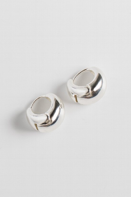 Juniper Huggie Hoop Earrings