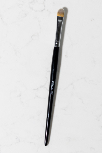 KENZLEY Small Concealer Brush