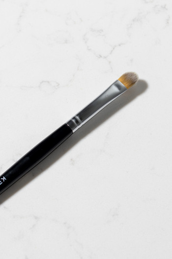 KENZLEY Small Concealer Brush 2