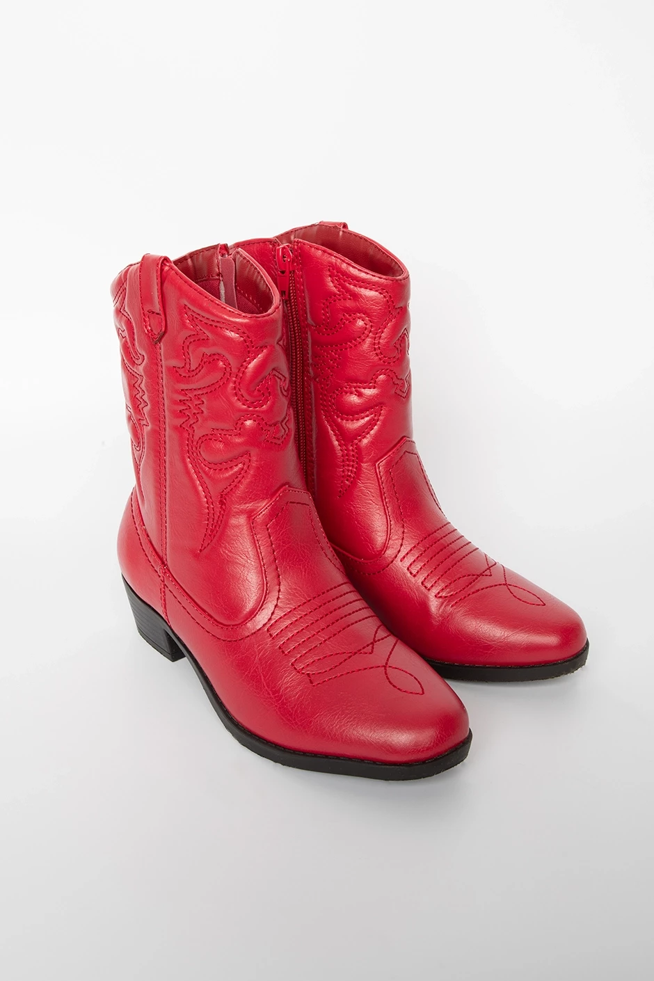 https://c211747605cdf5d8cd74-f50fbe37b046904c7c00bee626e99452.ssl.cf2.rackcdn.com/images/products/kids_country_charm_boots_red_4_1682535784_lg.webp
