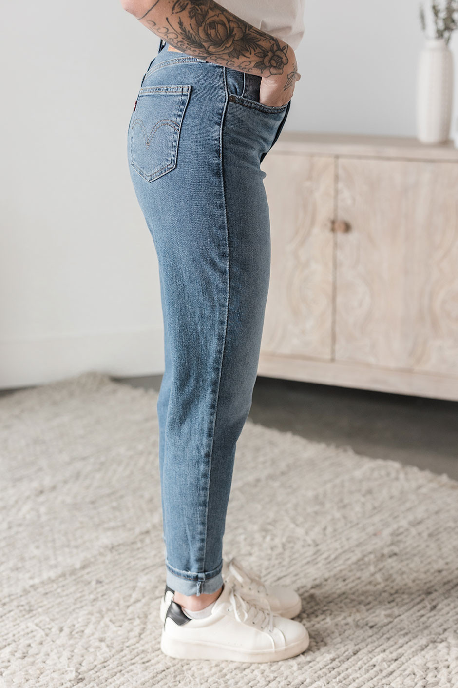 LEVI'S High Waisted Mom Jean | Silver Icing