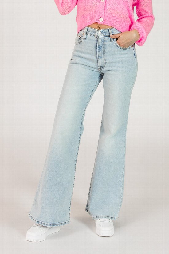 LEVI'S Ribcage Bell Jeans