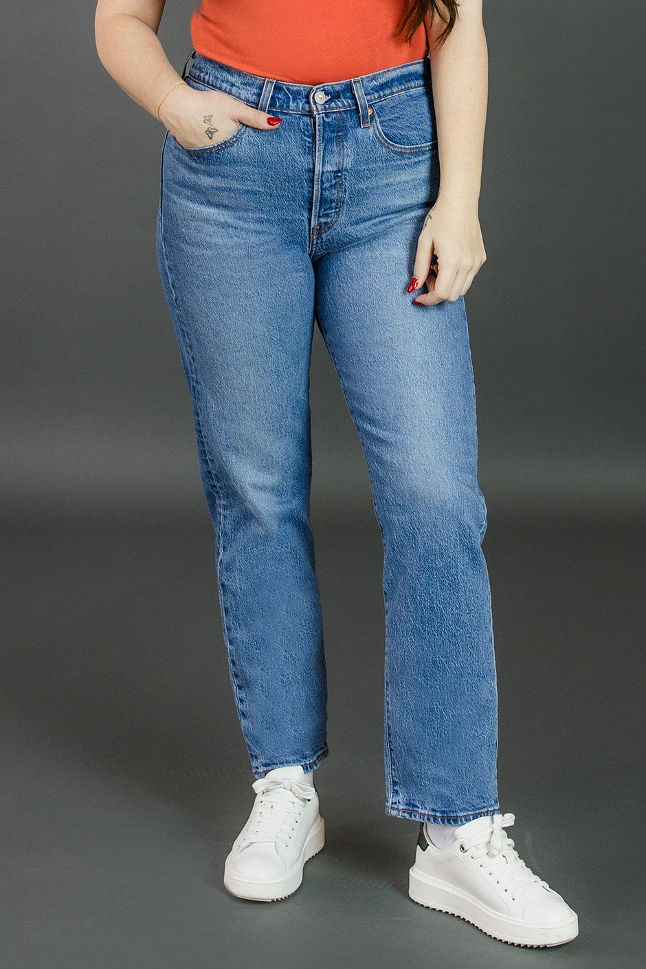 LEVI S Wedgie Straight Fit Jeans Silver Icing