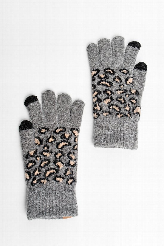 Lovely Leo Knit Gloves 2