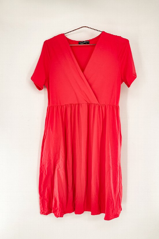 SHOP BASIC Empire Waistline Pockets Dress
