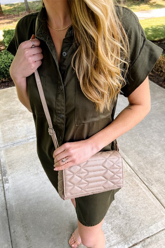 The Essential Handbag
