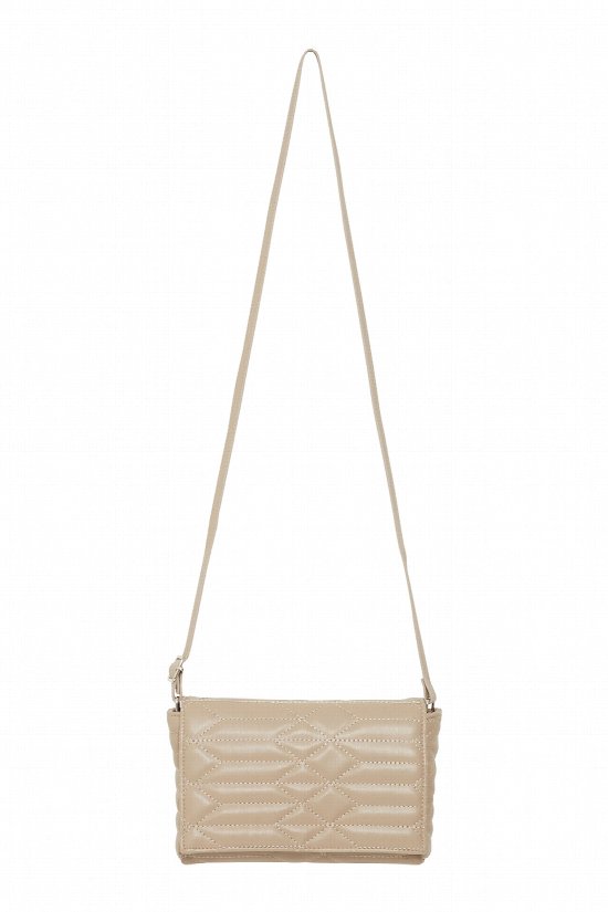 The Essential Handbag