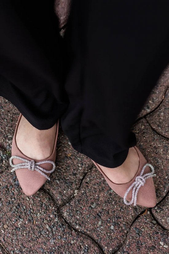 Tied With a Bow Flats