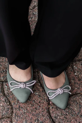 Tied With a Bow Flats