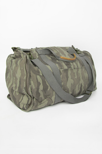 Travel Bug Garment Tote Bag