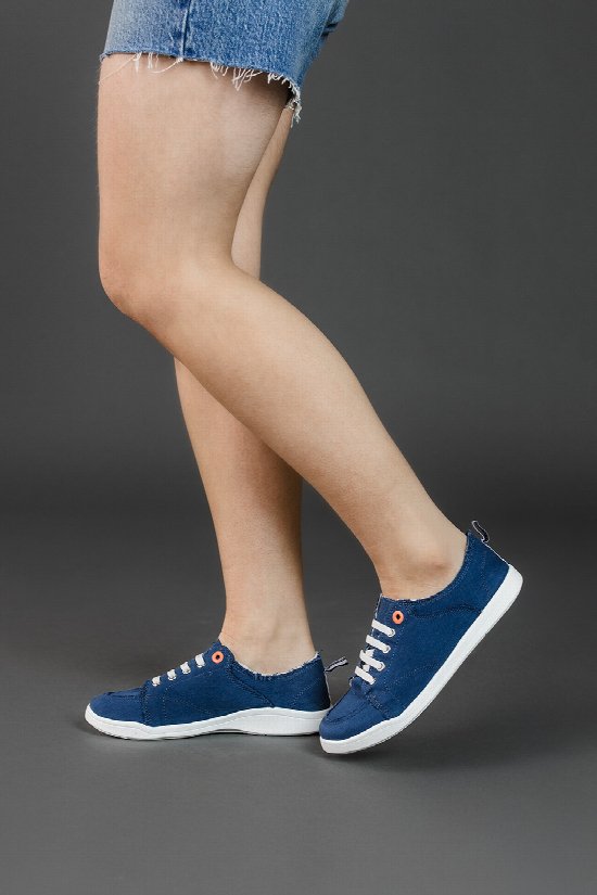 VIONIC Pismo Casual Sneakers