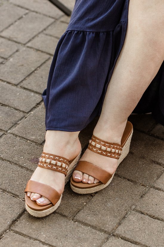 Walking On the Pier Wedges